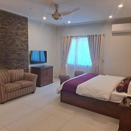 Welcome Guest House 이슬라마바드 외부 사진